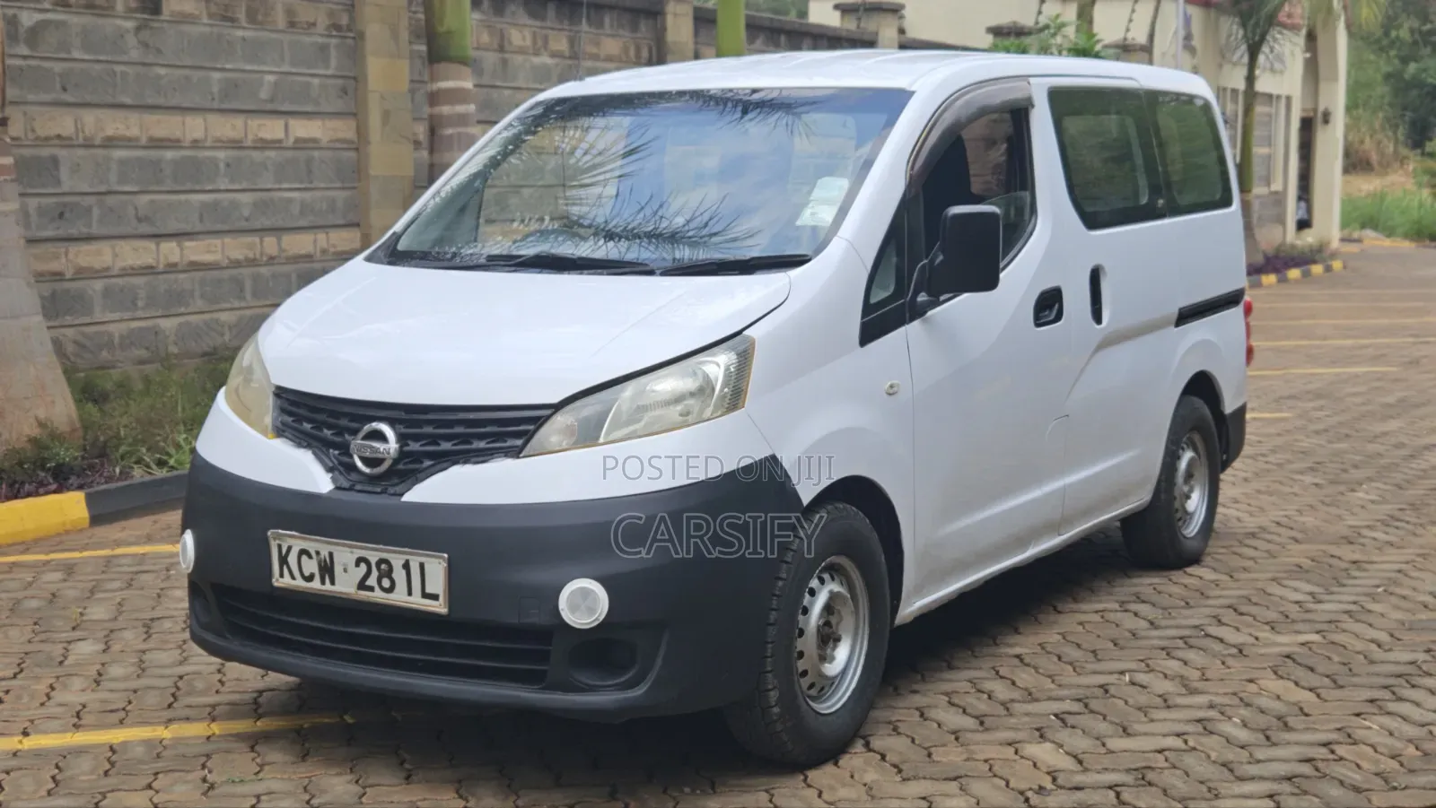 Nissan NP200 2012 White