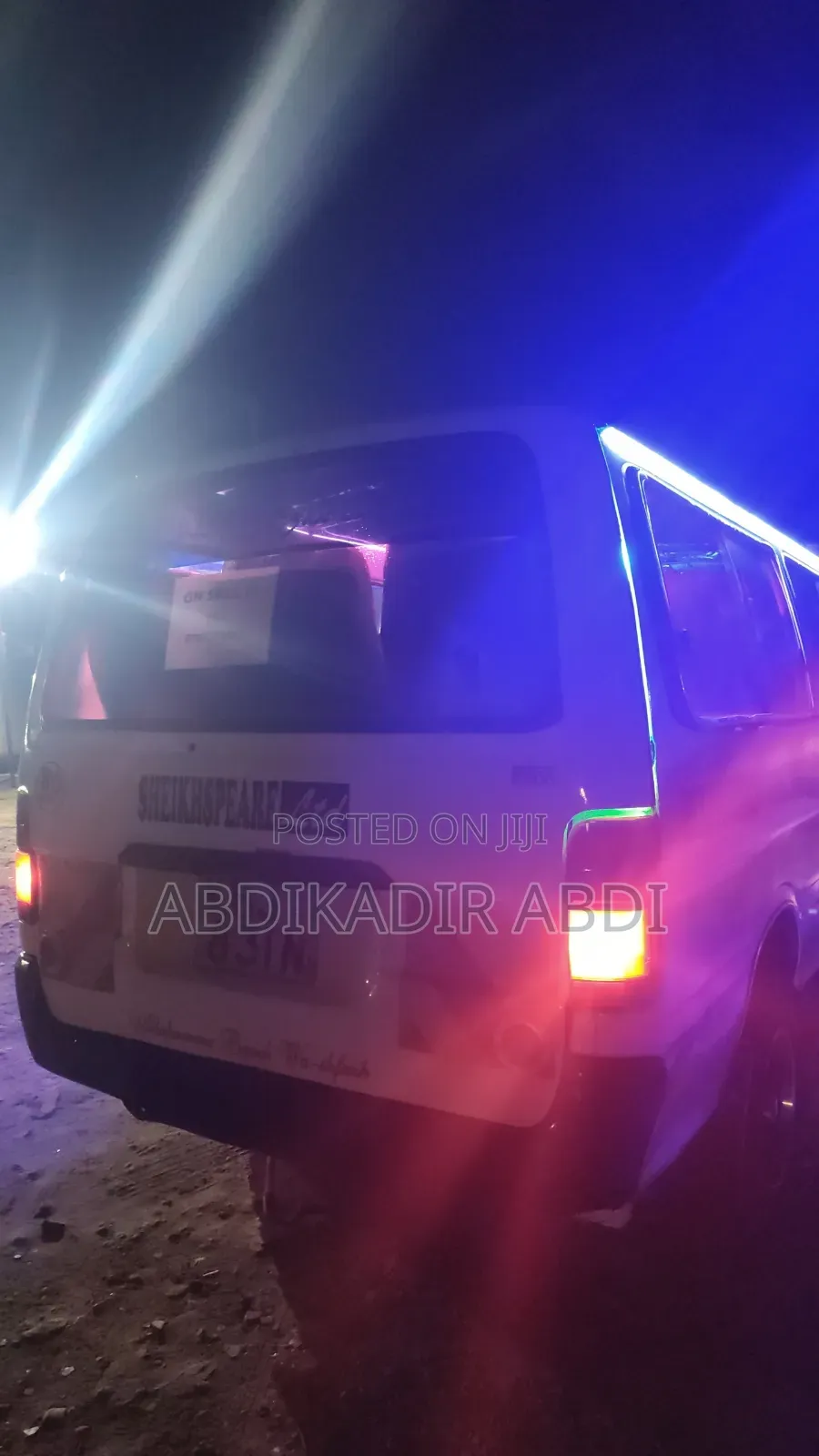 Toyota HiAce 2002 White