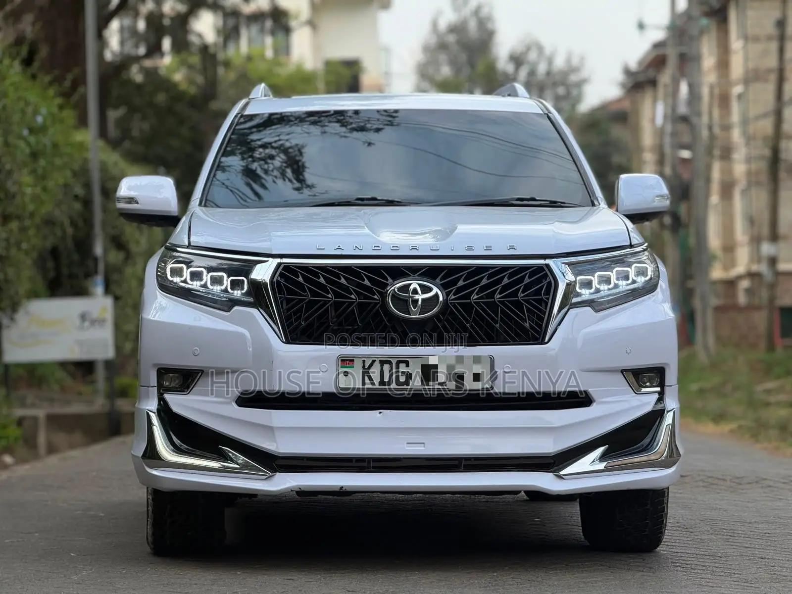 Toyota Land Cruiser Prado 2.8 D-4D 2015 White