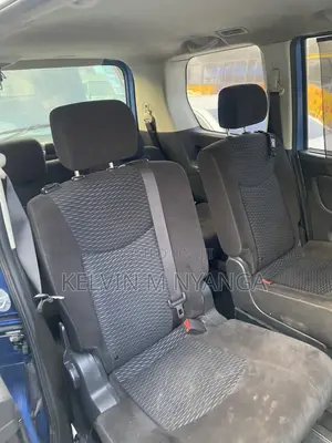 Nissan Serena 2016 Blue