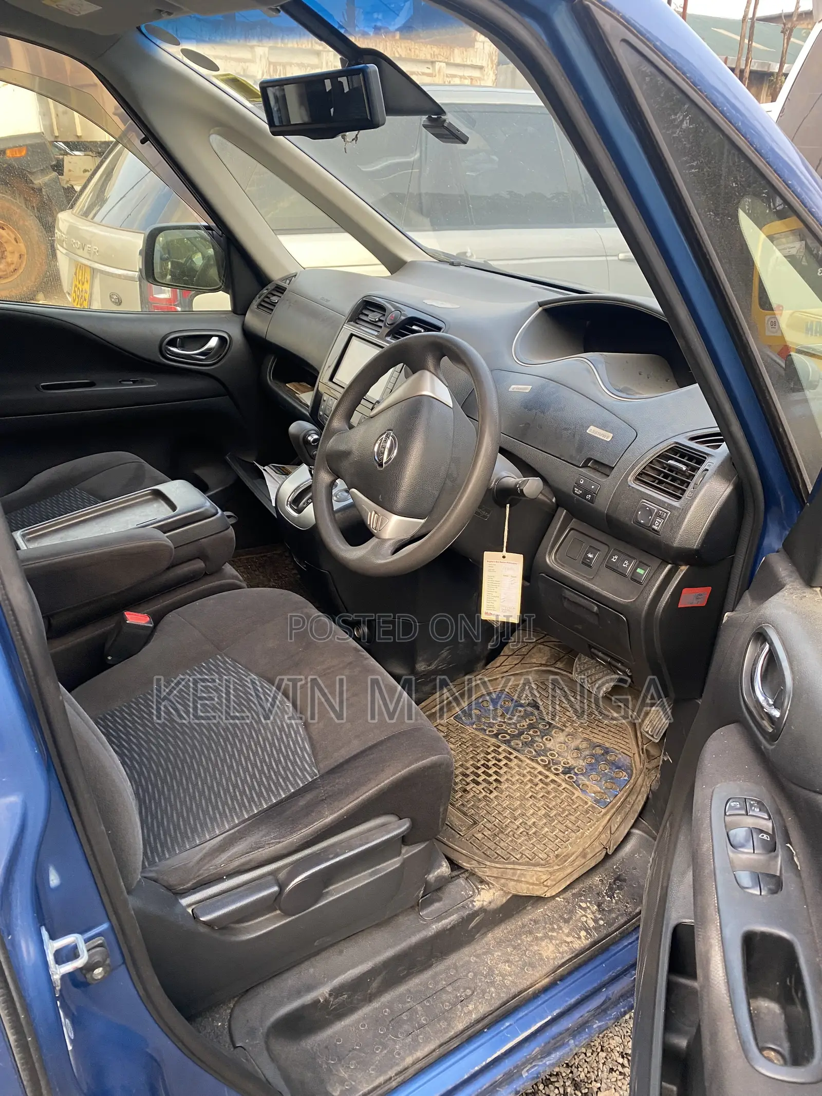 Nissan Serena 2016 Blue