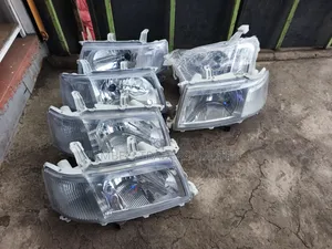 Front Headlight/Lamp Toyota Probox Old Model