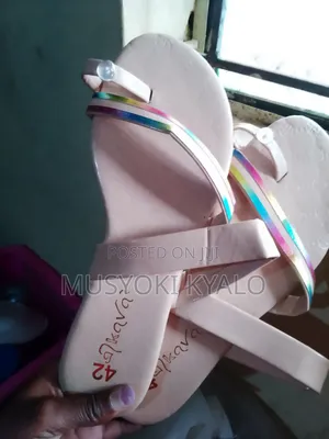 Ladies Shoes for Sell
