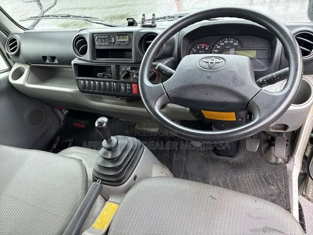 Toyota Dyna Cover Body 2019
