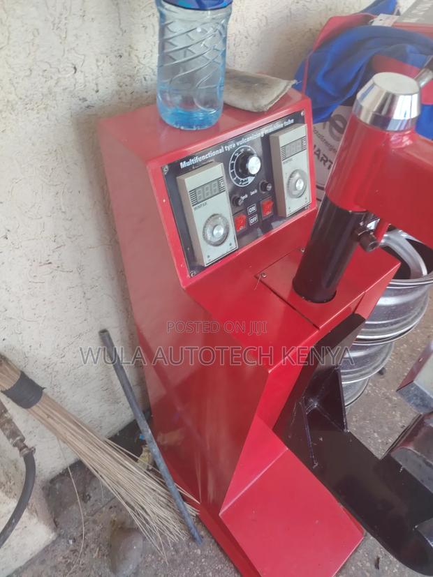 Off the Road Vehicle Tyres Repair Big Vulcanizer Machine Sunshine