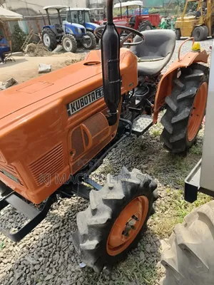 Kubota Tractors Heavy-Duty