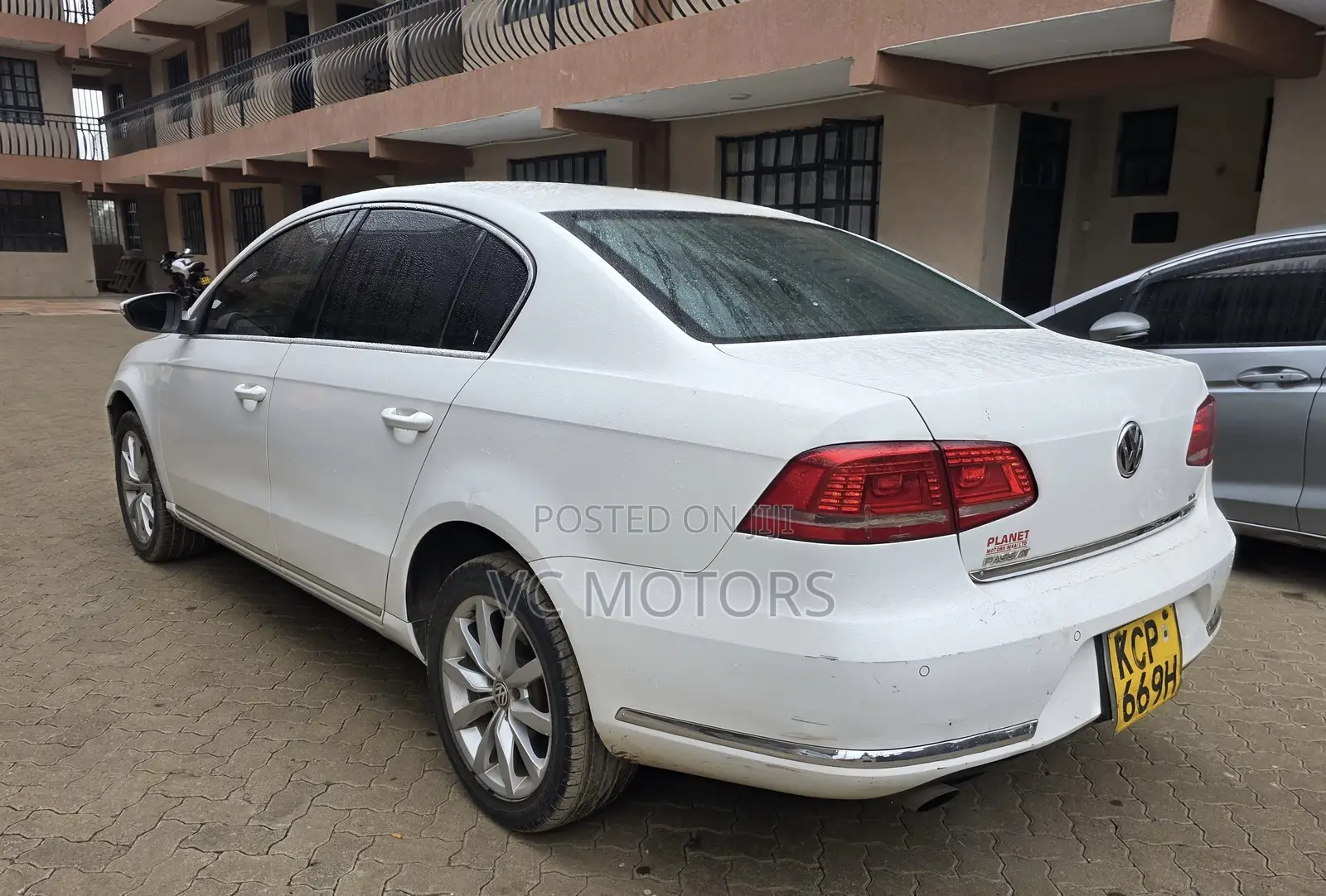 Volkswagen Passat 2011