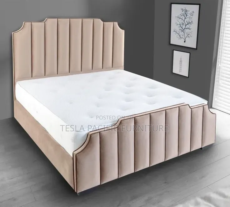 Luxurious Modern Design 5by6 Chester Bed .Free Delivery Countrywide