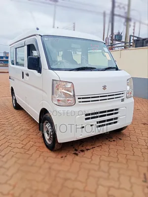 Suzuki Every Wagon 2019 White