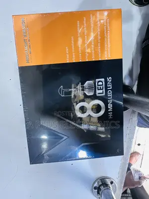 Y8 H4 Mini Projector Headlights - Energy Efficient Bright Bulbs