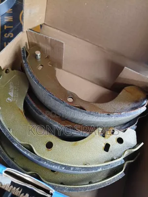 Rear Brake Linings Nissan Note