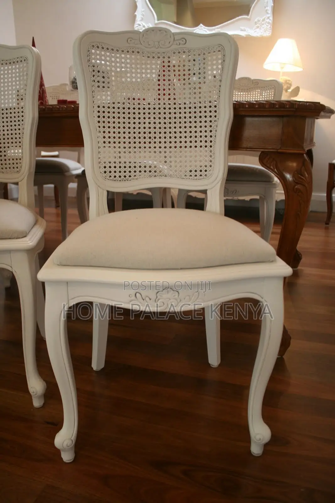 Dining Chair; Elegant Contemporary Dining Chair for Home