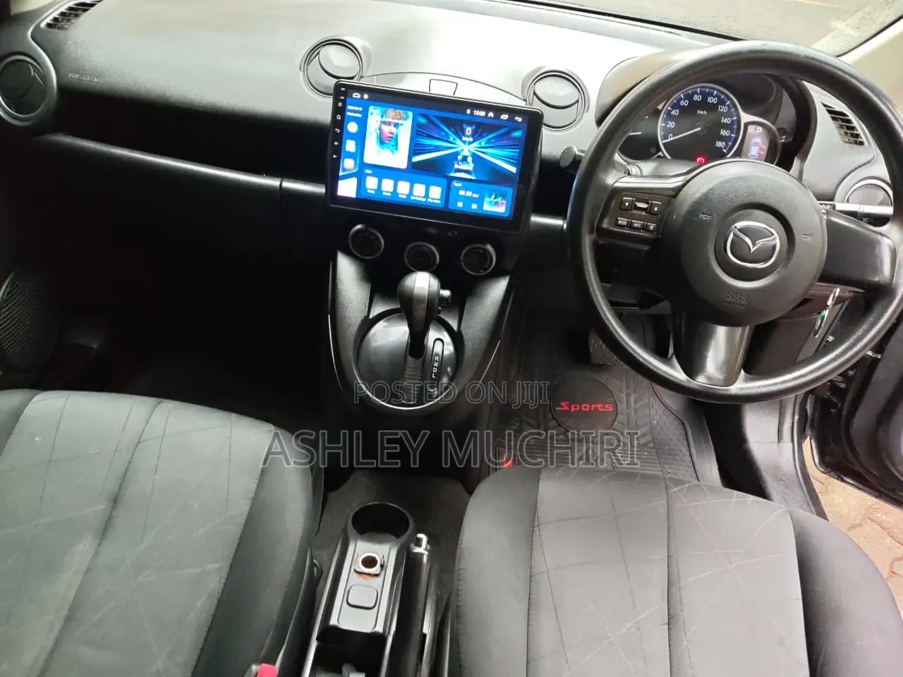 Toyota Vitz 2012 Maroon