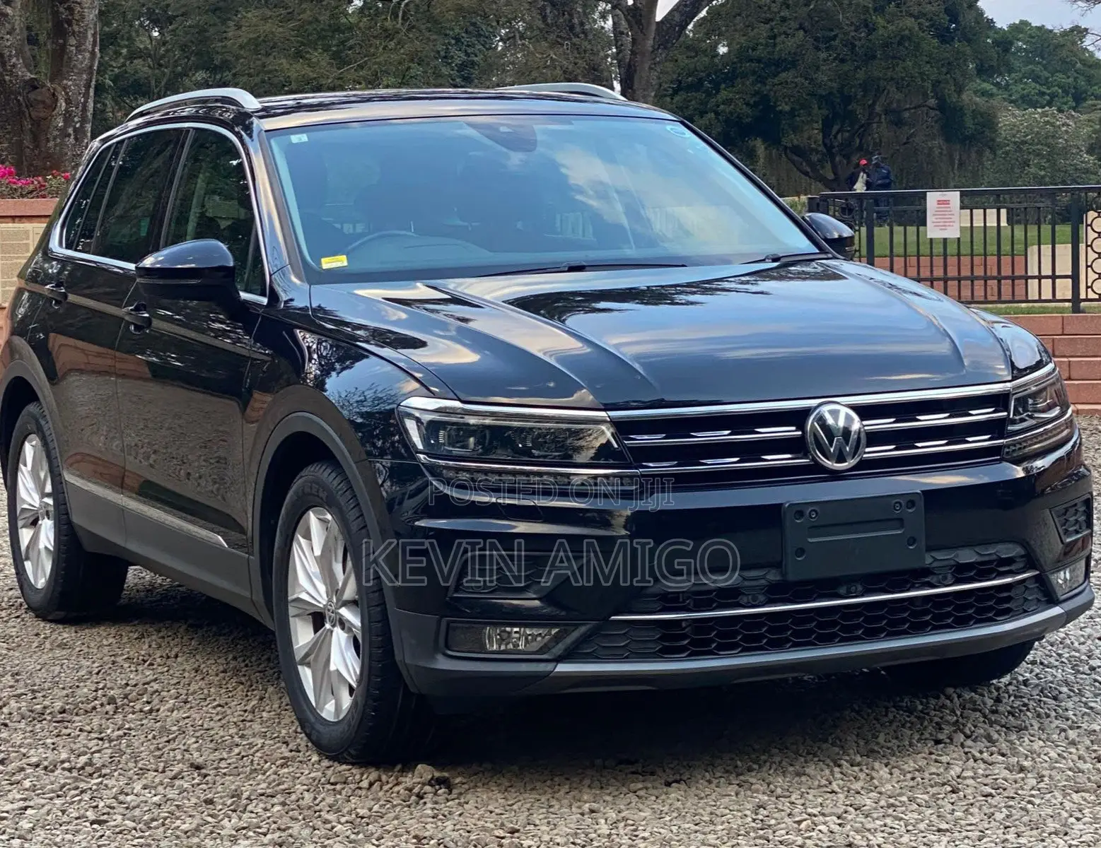 Volkswagen Tiguan 2019 Black