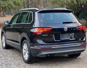 Volkswagen Tiguan 2019 Black