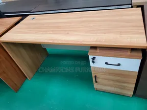 1.4M Urban Dual Tone Office Desk