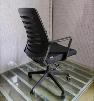 Swivel Strong Mesh Computer Chair.