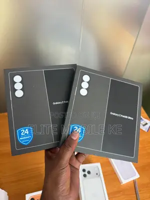 New Samsung Folder2 256 GB Black