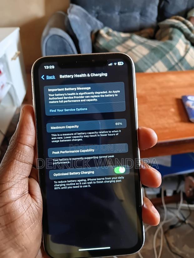 Apple iPhone XR 128 GB White - thumbnail 4