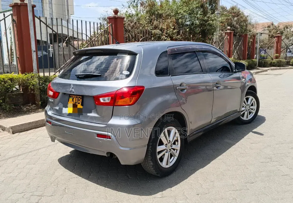 Mitsubishi RVR 2014 Silver