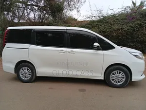 Toyota Noah 2015 White