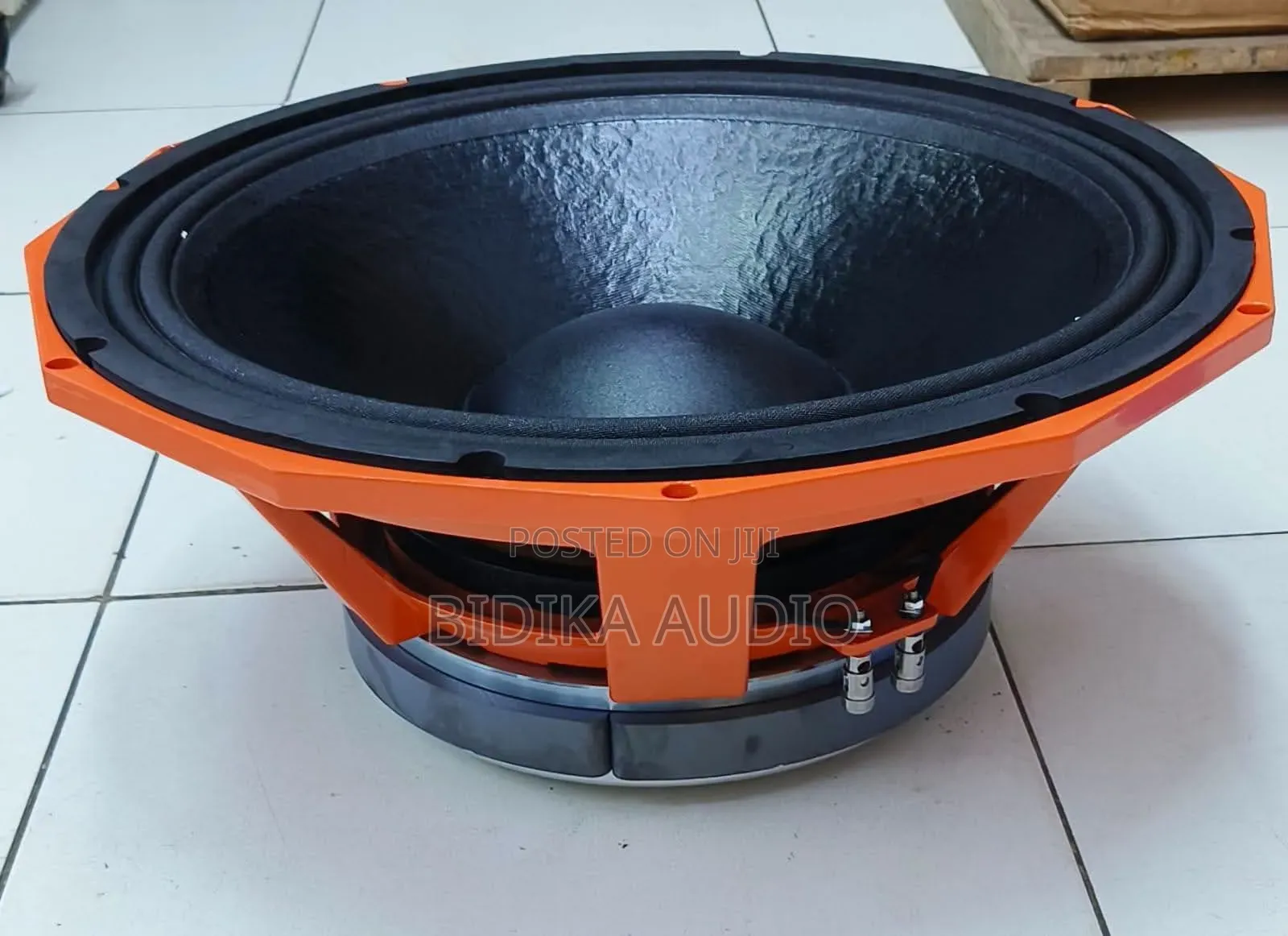 Dervel 18PD1852 18-Inch Professional Subwoofer Driver – 1800W