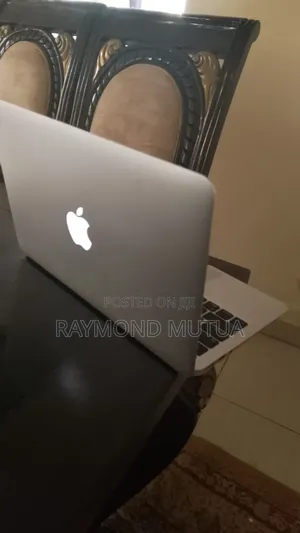 Laptop Apple MacBook Pro 2015 32GB Intel Core 5 SSD 256GB