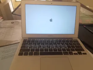 Laptop Apple MacBook Pro 2015 32GB Intel Core 5 SSD 256GB