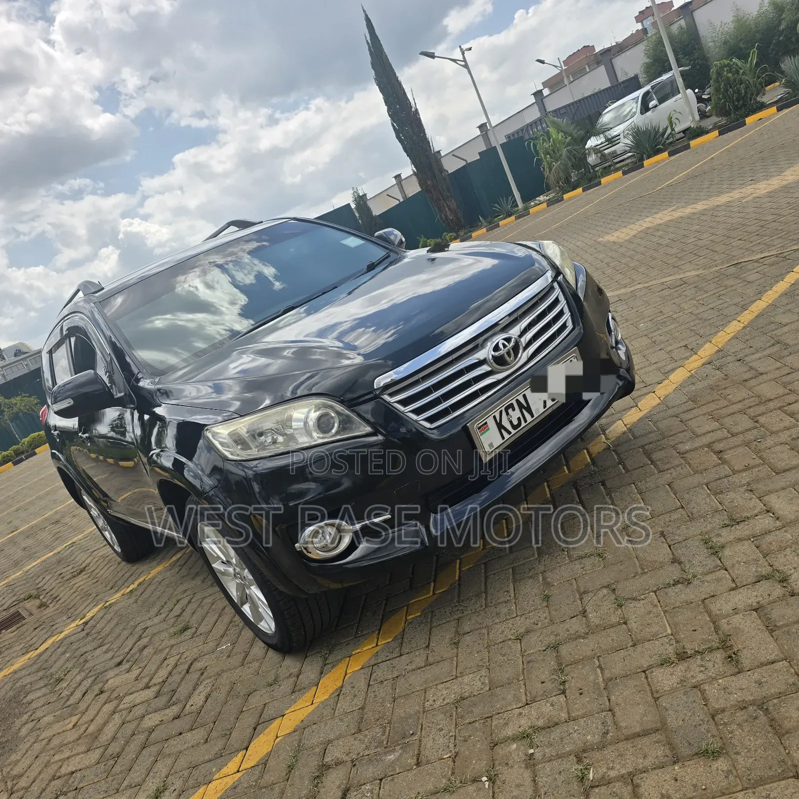 Toyota Vanguard 2010 Black