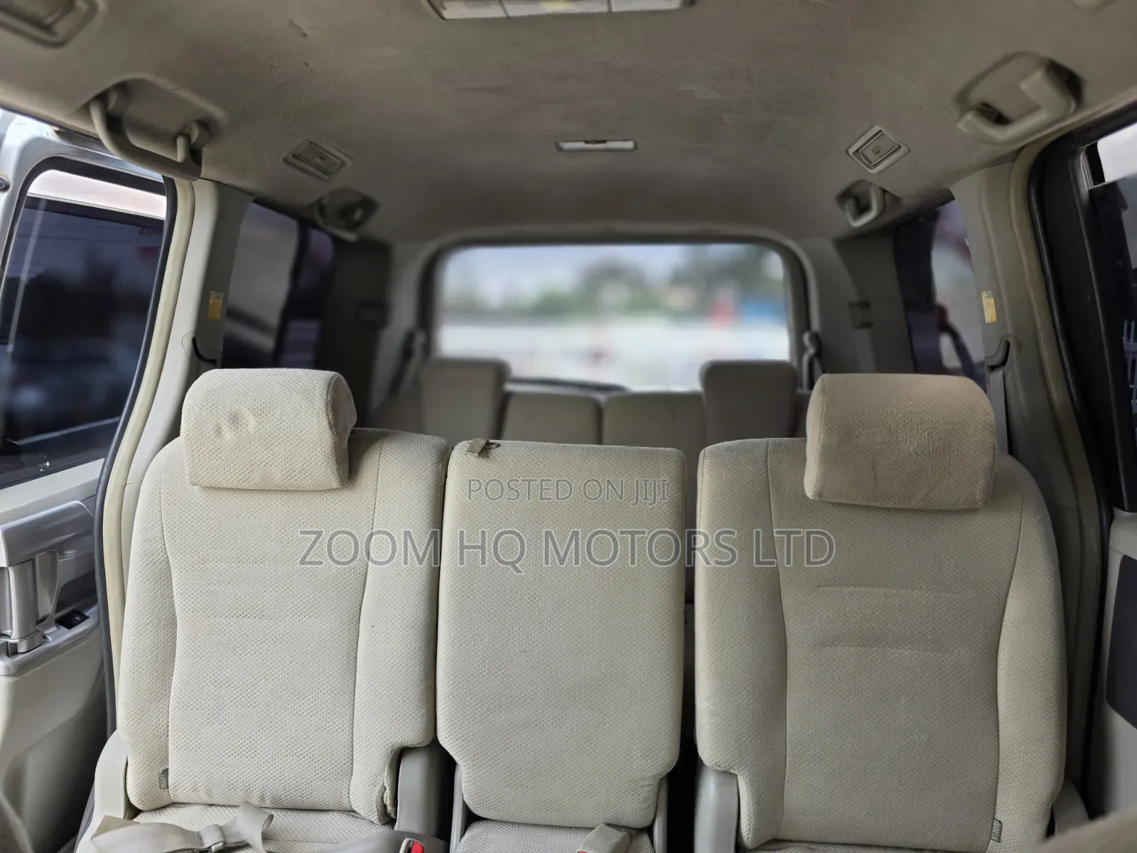 Toyota Noah 2009 Silver