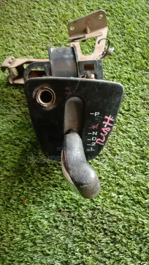 Toyota Rush Gear Lever