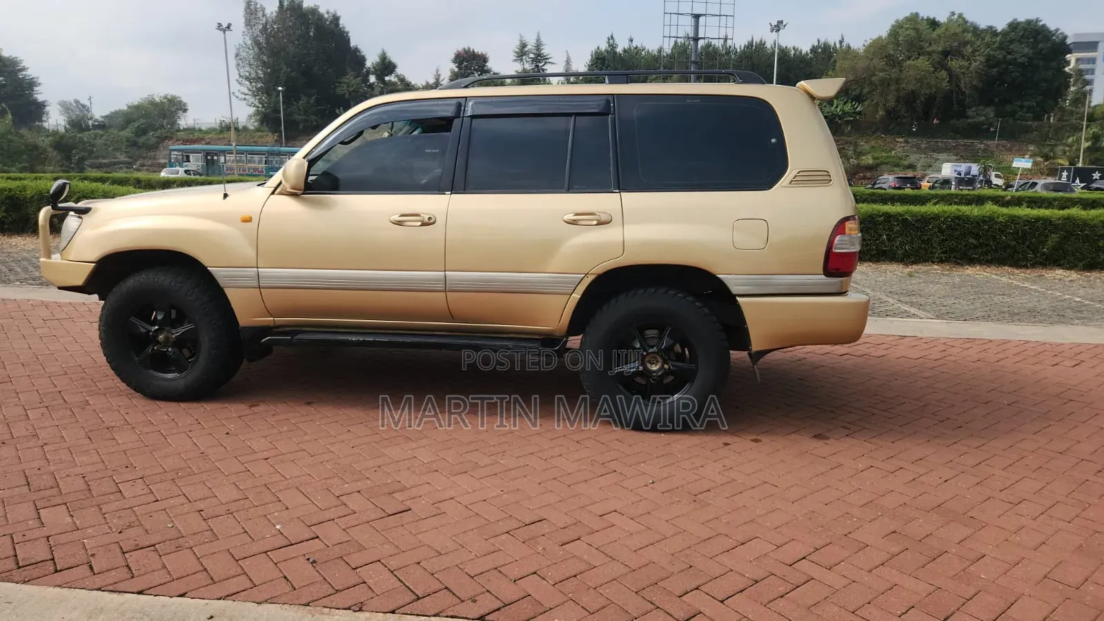 Toyota Land Cruiser Prado 2004 Yellow