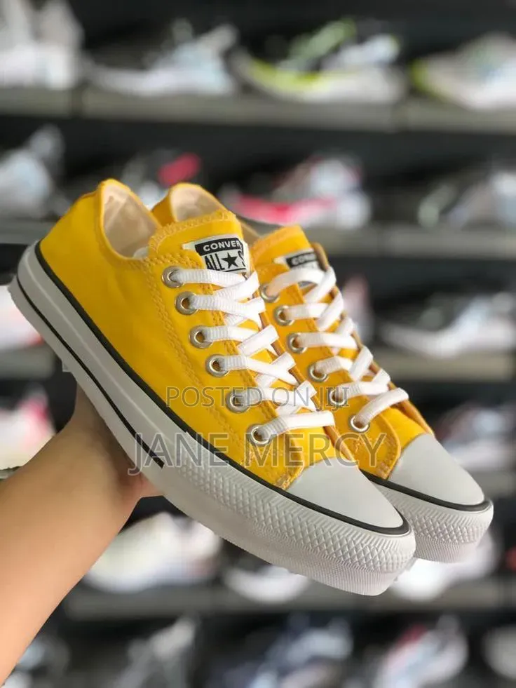 Converse All Colours