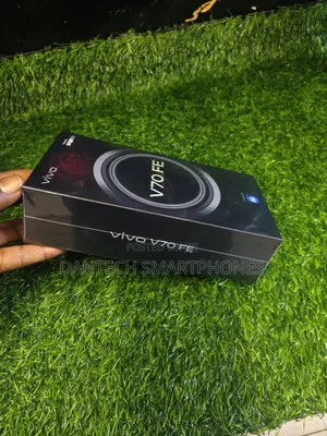 New Vivo V70 256 GB Blue