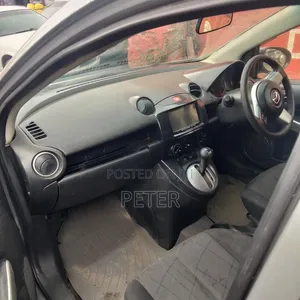 Mazda Demio 2012 Gray