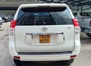 Toyota Land Cruiser Prado 2.7 i 2010 White