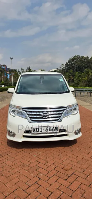 Nissan Serena 2016 White