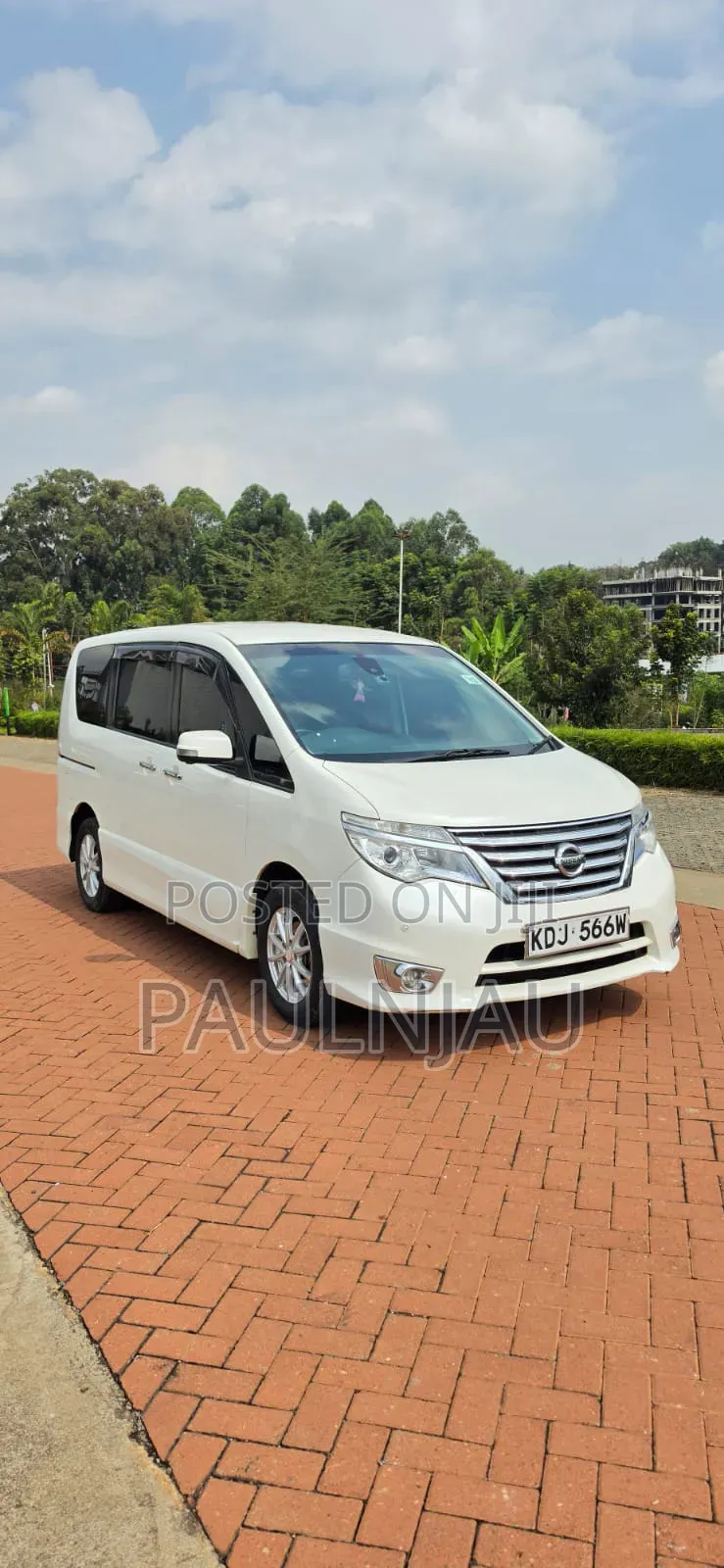 Nissan Serena 2016 White