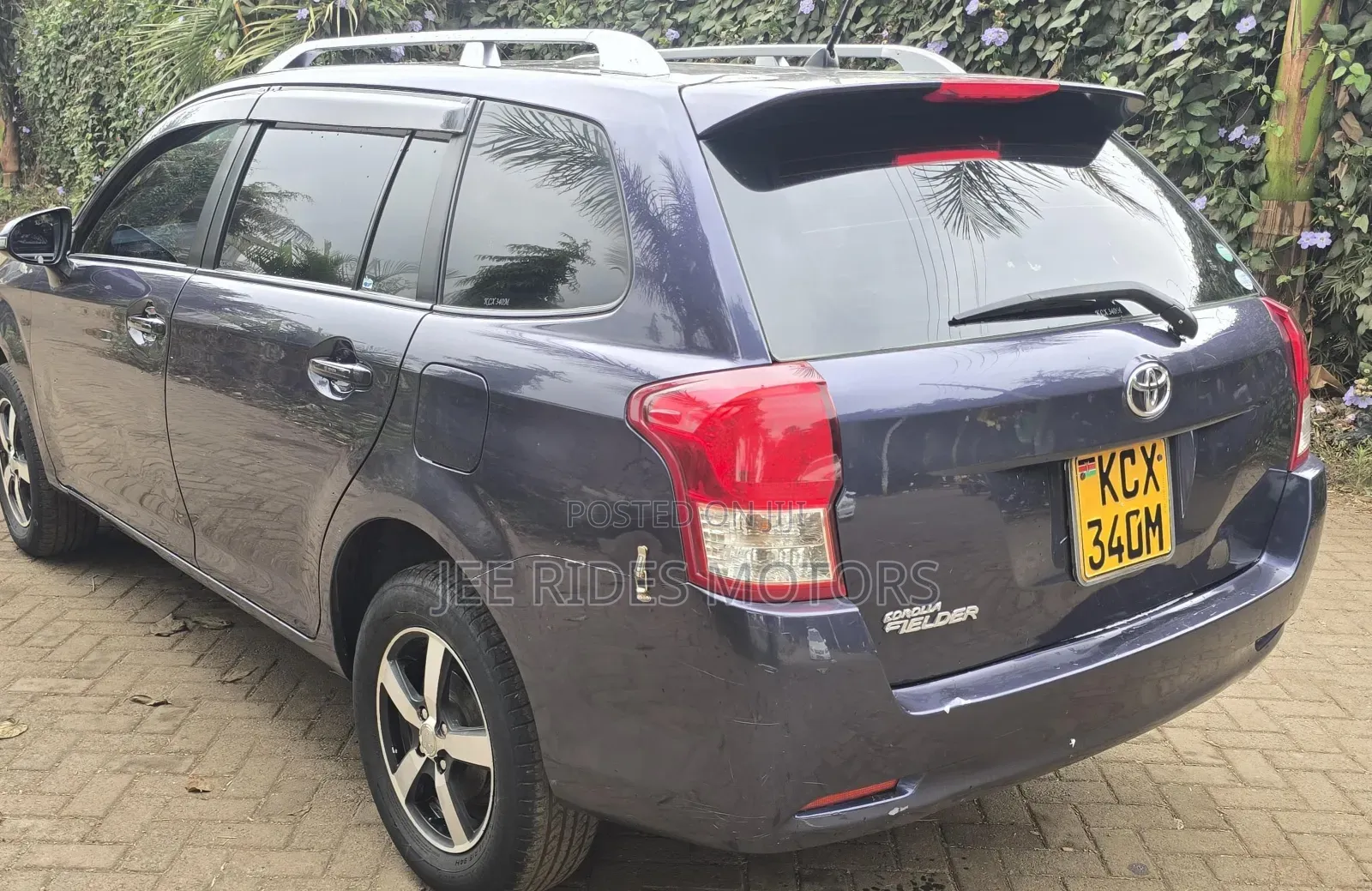 Toyota Corolla Fielder 2012 Gray