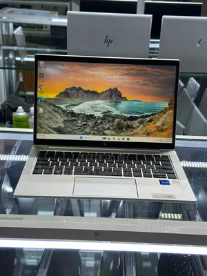 Laptop HP EliteBook 830 G8 16GB Intel Core i7 SSD 512GB