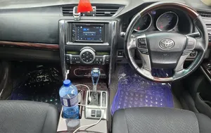Toyota Crown 2012 Pearl