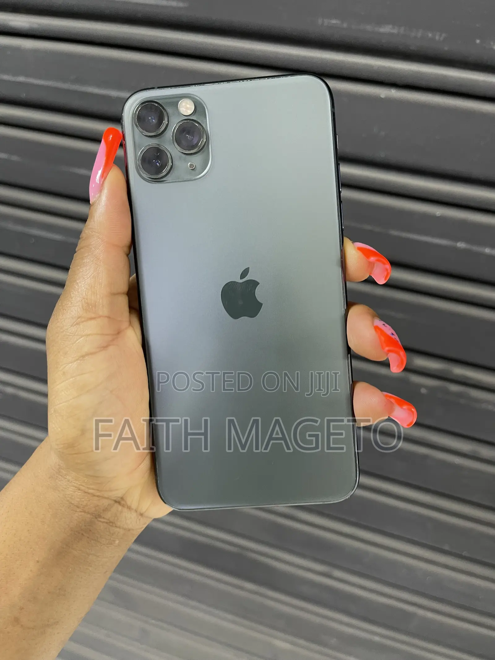 Apple iPhone 11 Pro Max 64 GB Green
