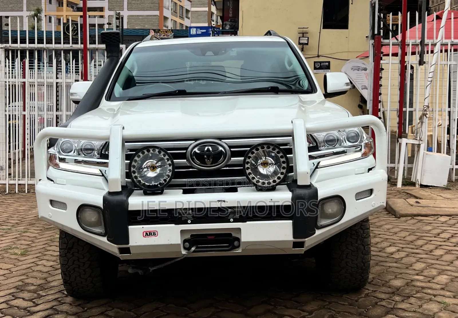 Toyota Land Cruiser 2019 Pearl