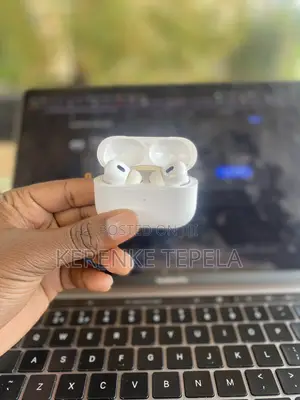 AirPods Pro 2 (USB-C)