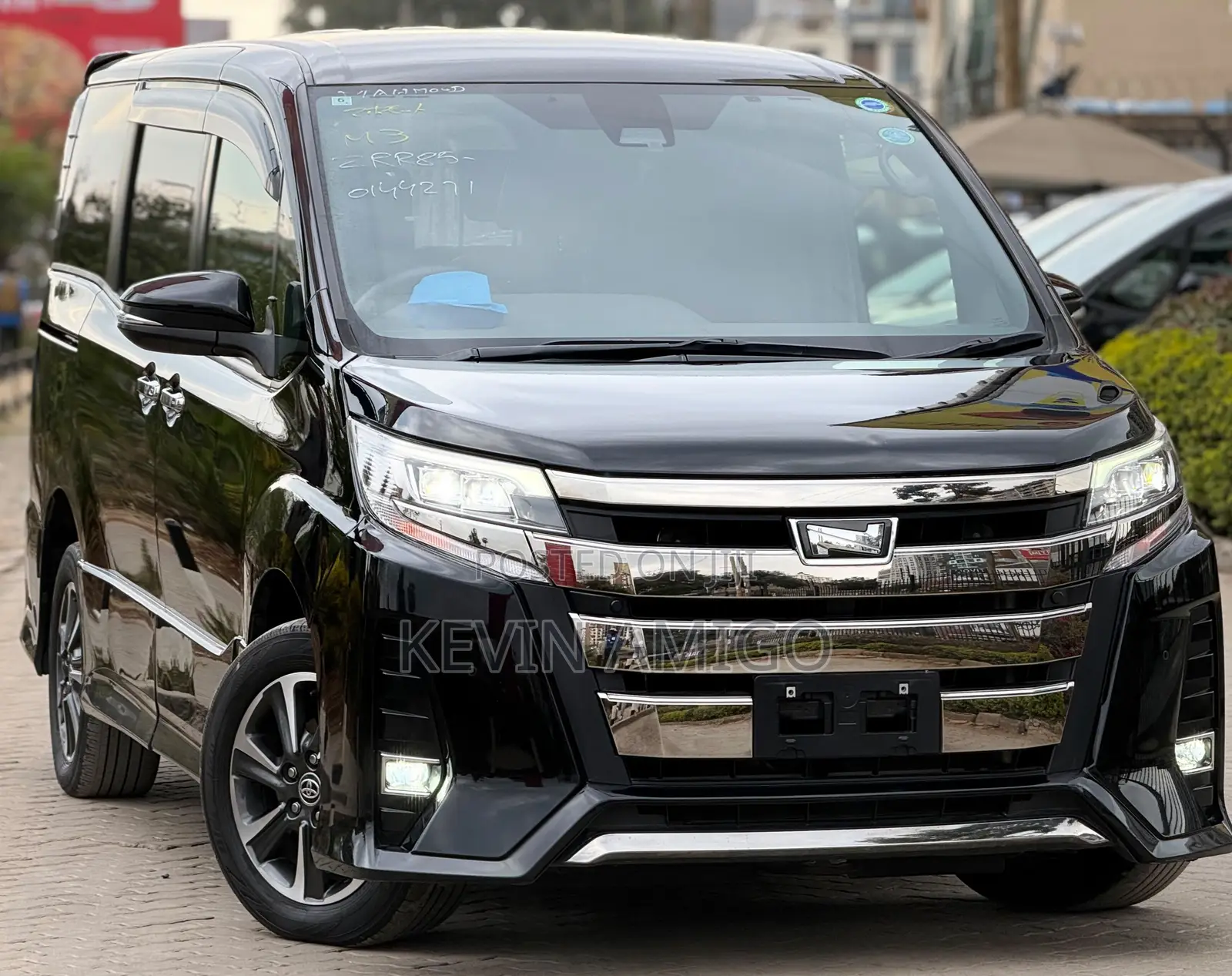 Toyota Noah 2020 Black