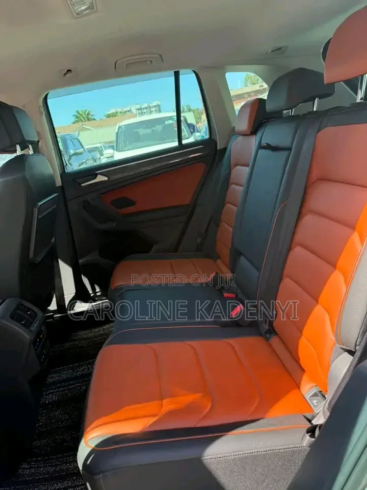 Volkswagen Tiguan 2019 Silver