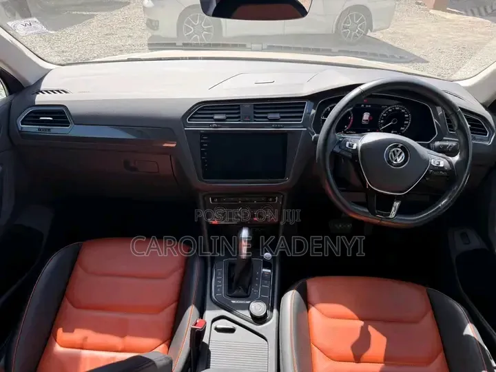 Volkswagen Tiguan 2019 Silver