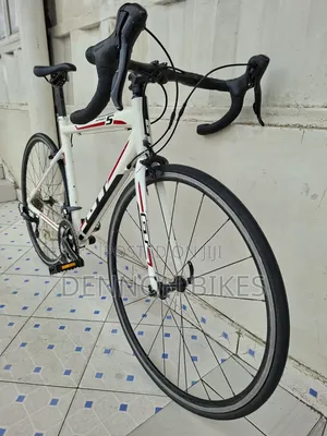 Gt Roadbike