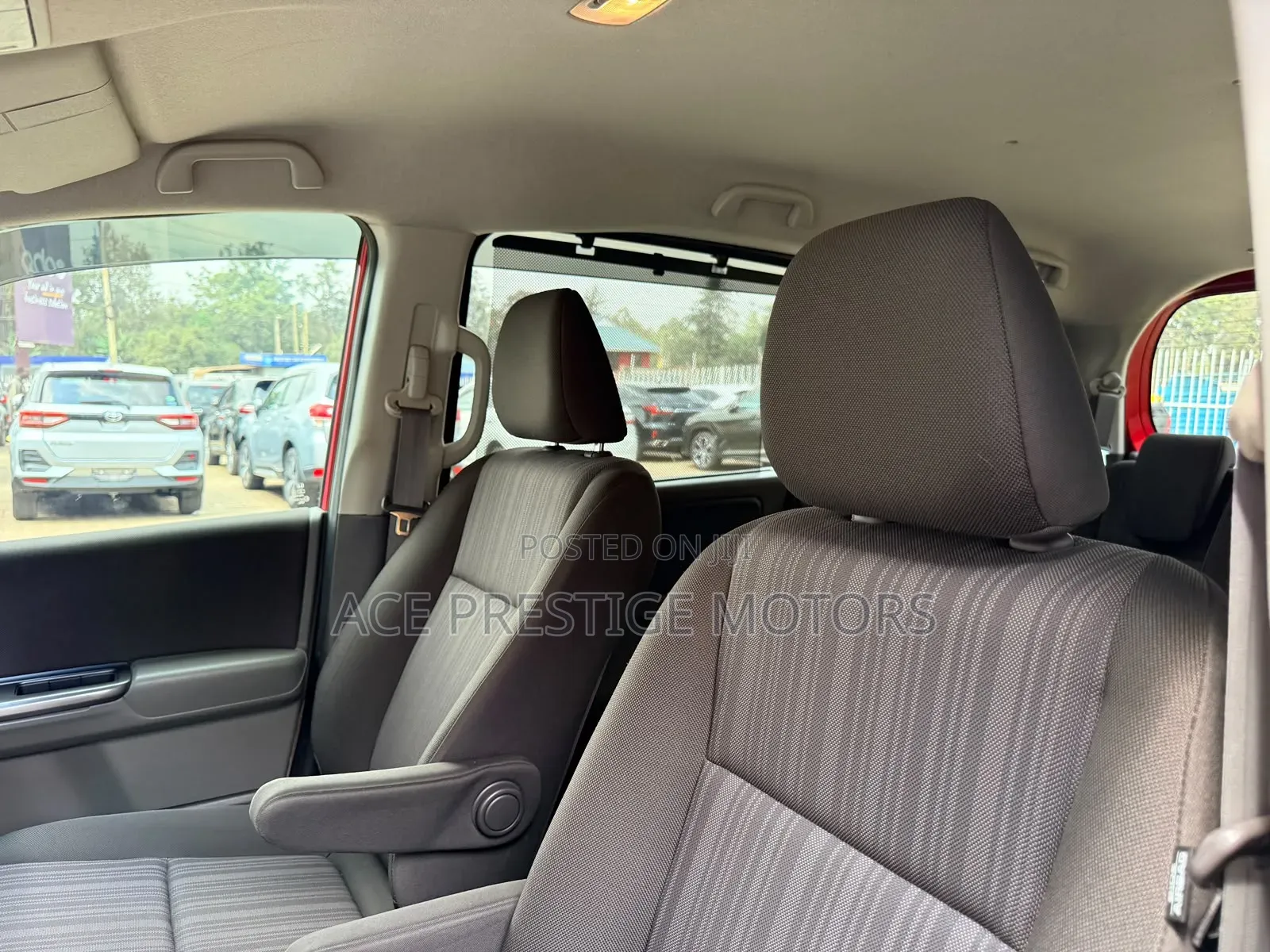 Honda Freed 2019 Red