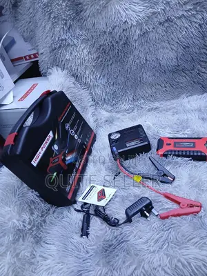 Drive Safe With Emergency Powerbank Air Full Kit Jumpstarter